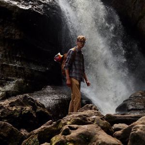 Meet your Posher, Henry